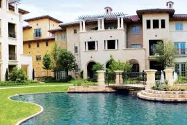 The Plaza at Edgemere